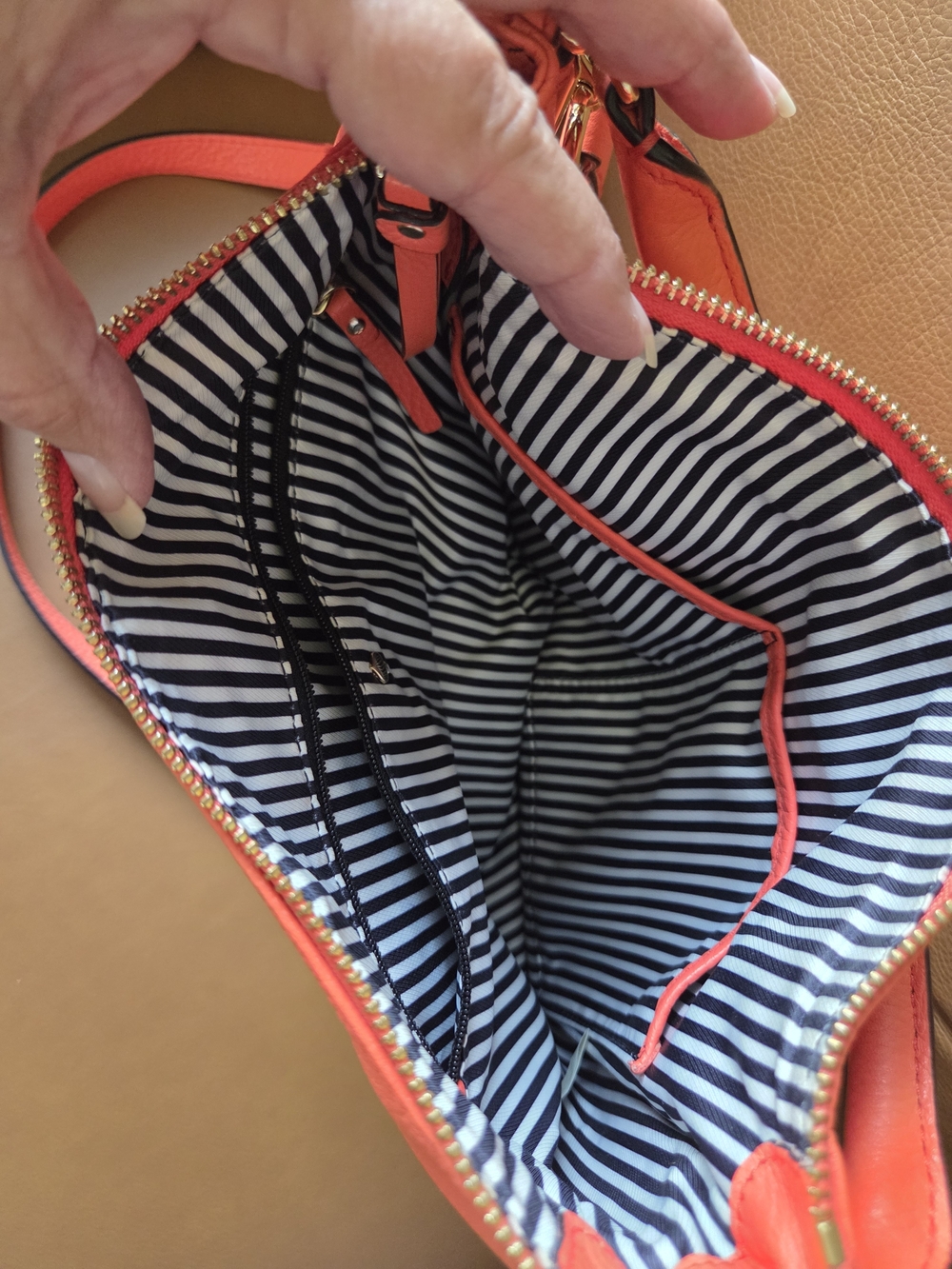 Kate Spade New York Coral Pebbled Crossbody Bag Medium Zip Gold Hardware - Picture 3 of 7